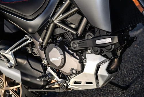5 lý do Ducati Multistrada 1260 2018 mệnh danh là "vua đường trường" 7