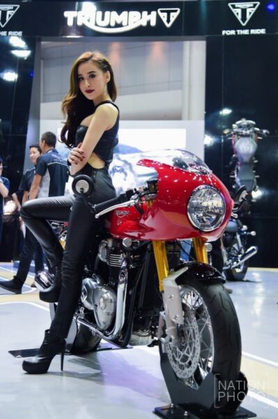 Mê mẩn với dàn người mẫu Thái trong sự kiện Moto Show tổ chức tại Thái 1