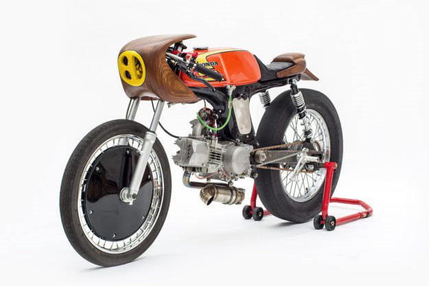 Honda 67 độ Cafe Racer siêu độc lạ với nhiều đồ chơi bằng gỗ 6