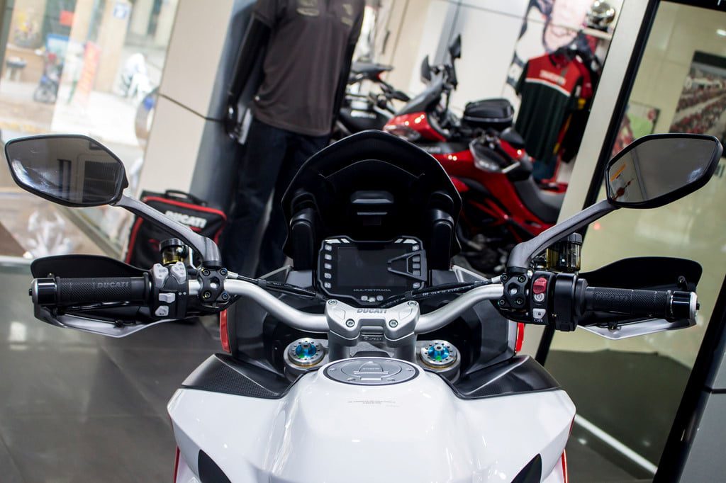 Khám phá chiếc môtô Ducati có giá ngang ôtô Toyota Camry tại Việt Nam 7