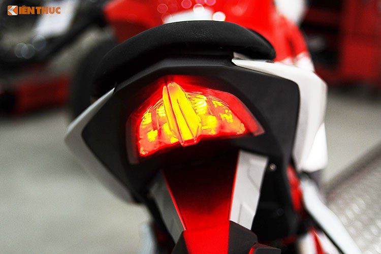 Chi tiết chiếc môtô GPX Demon 150GR giá 64 triệu vừa về Việt Nam 13