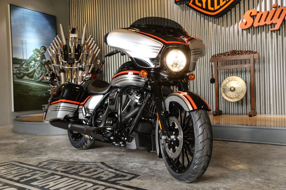 Harley-Davidson Street Glide Special 2018 độc nhất tại VN