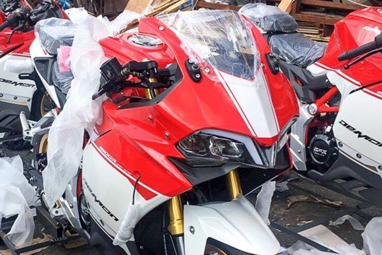 Chi tiết môtô GPX Demon có giá bán 64 triệu đồng tại Việt Nam 128