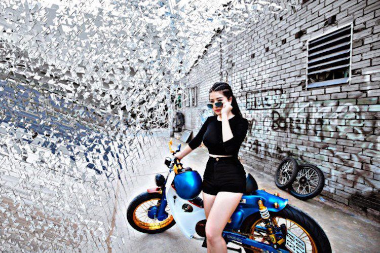Hot girl Việt đọ dáng "siêu sexy" bên Honda Super Cub - Hình 8 Hot girl Viet do dang "sieu sexy" ben Honda Super Cub-Hinh-8