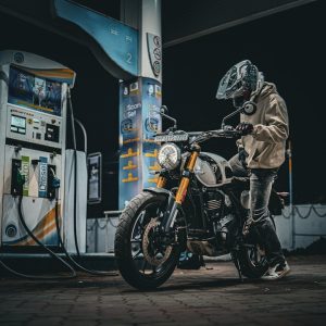 thay nhớt xe máy chuyên nghiệp