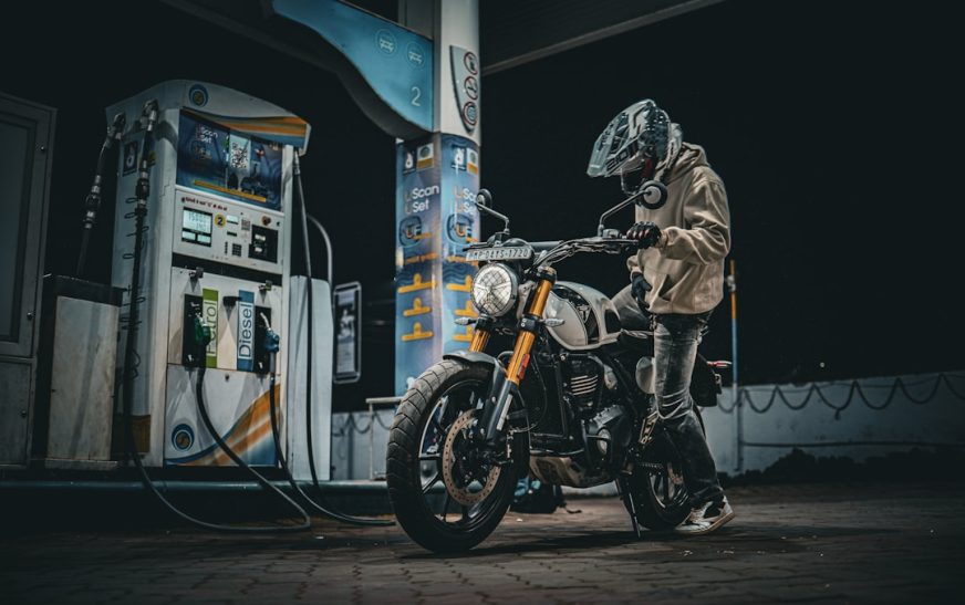 thay nhớt xe máy chuyên nghiệp