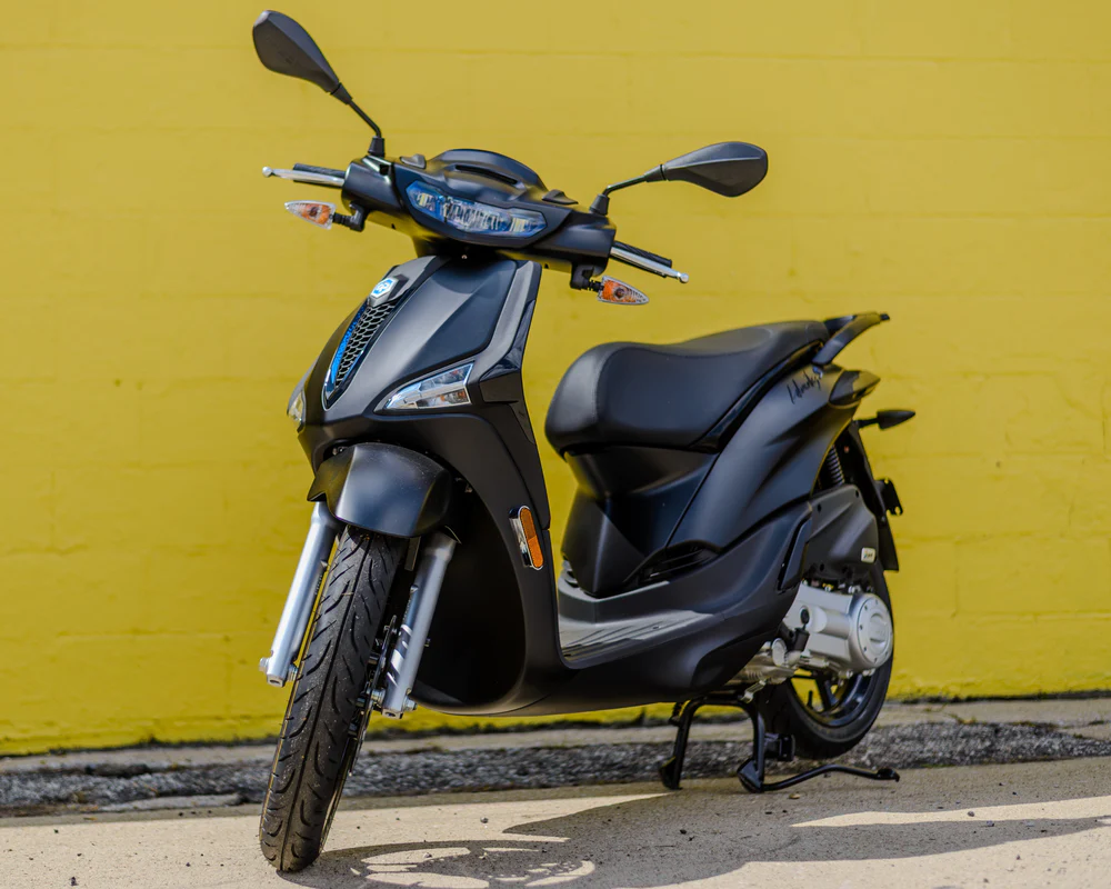 Đánh giá Piaggio Liberty 2026: So găng Vespa, có đáng?