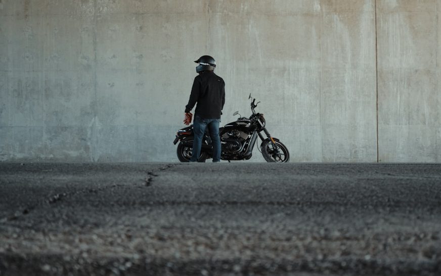 Biker hướng nội: Đi solo có sướng hơn đi đoàn không?