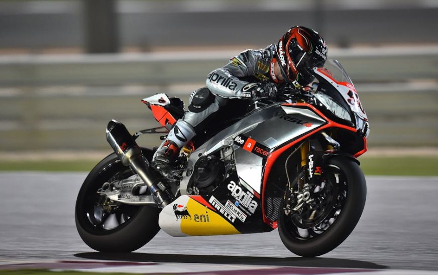 Biker Văn Phòng: Cân Bằng Đam Mê Moto & Công Việc 8 Tiếng