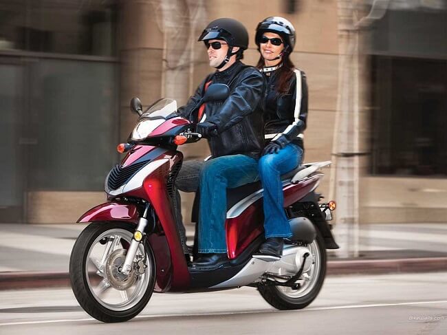 người lái xe máy an toàn