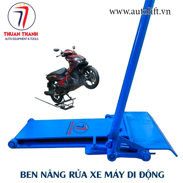 rửa xe máy
