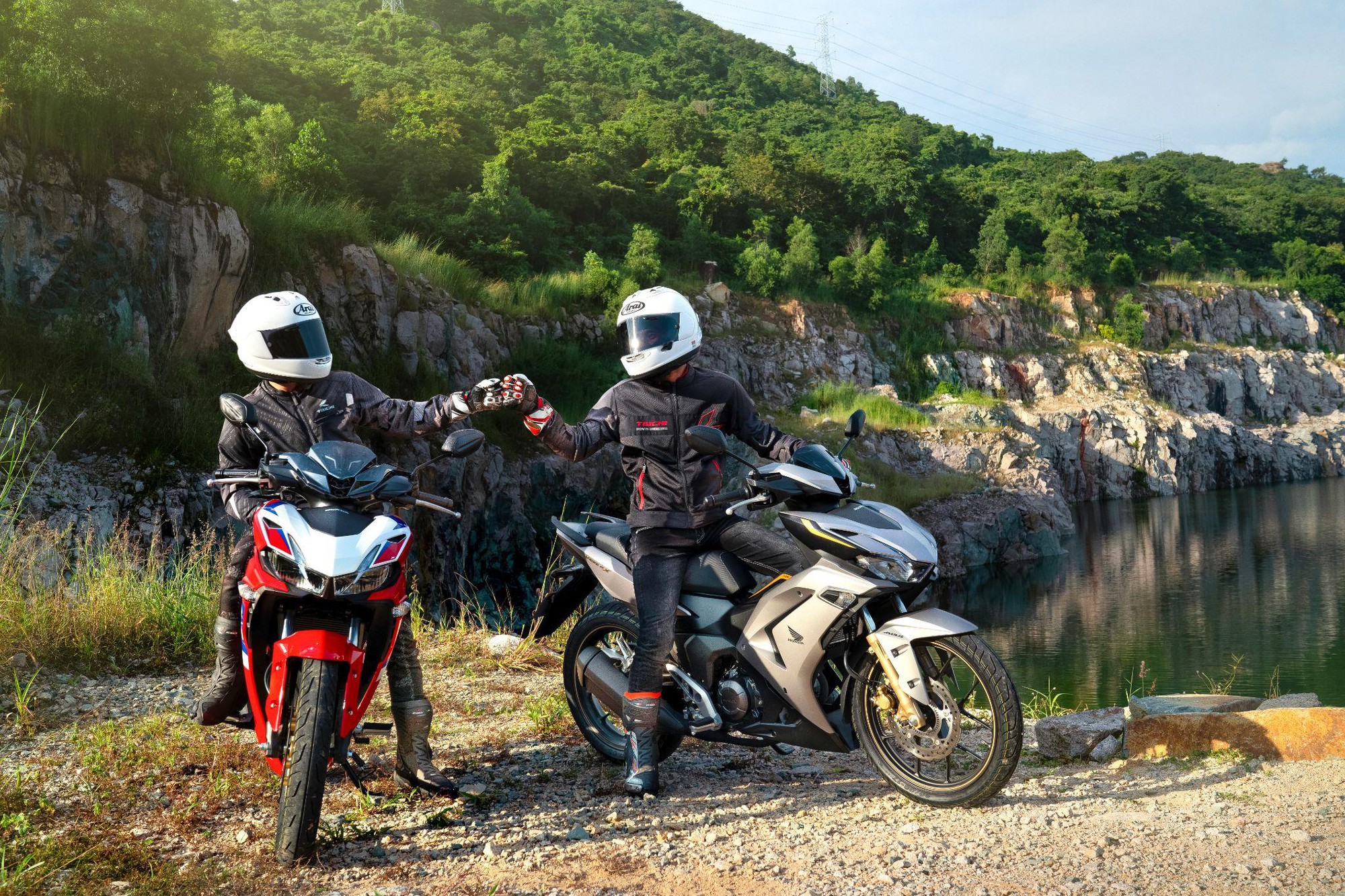 Winner X đi tour phượt Winner X đi tour phượt