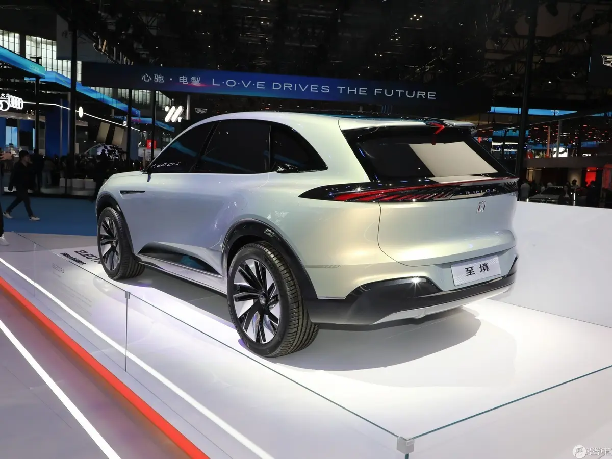 Người dùng xe điện đô thị