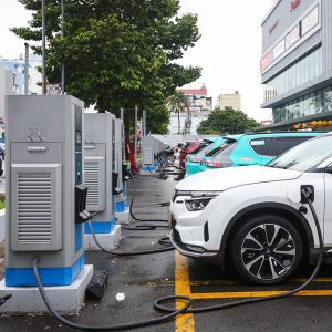 Thị trường xe điện Trung Quốc cạnh tranh