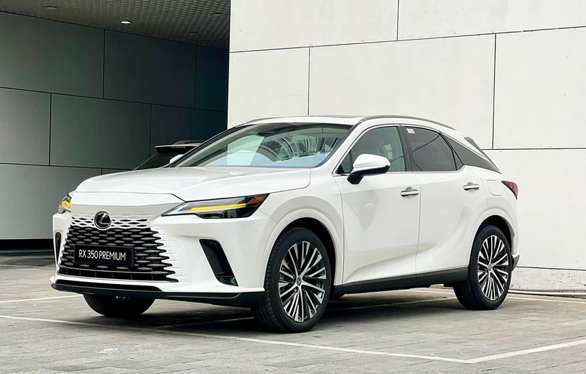 Yếu tố ảnh hưởng giá xe